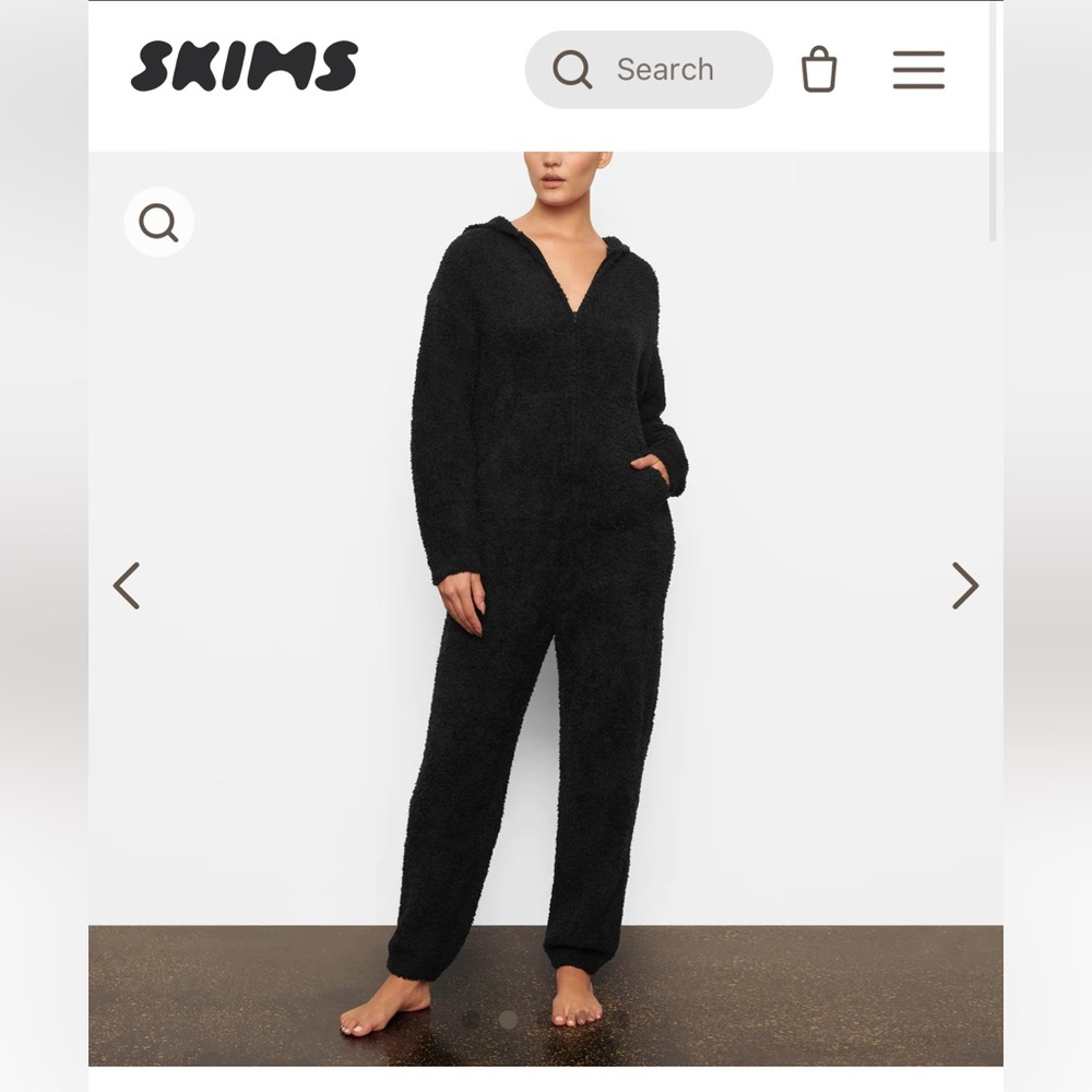 NEW with tags SKIMS cozy unisex onesie. Originally $128 online. Super soft! L/XL